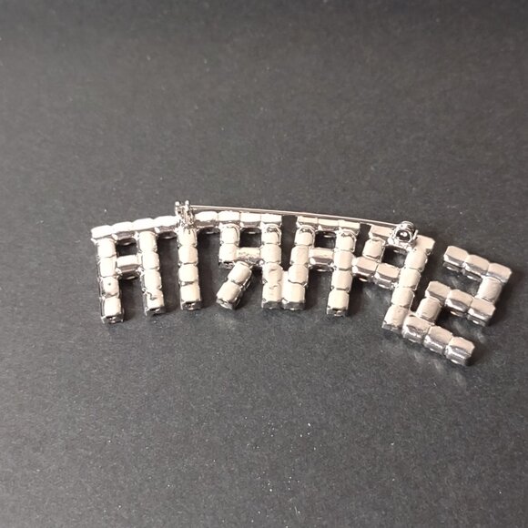 Very Cool Sparta Brooch - Picture 2 of 6